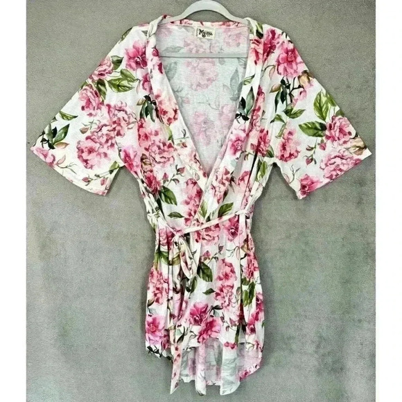 Show Me Your Mumu Brie Robe One Size Floral White Pink Wrap Scoop Kimono Belt - Picture 3 of 9